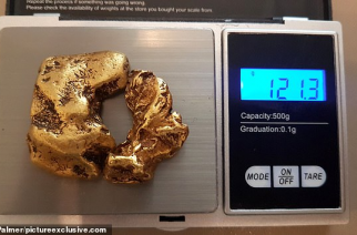 Gold sniper finds U.K.’s largest gold nugget